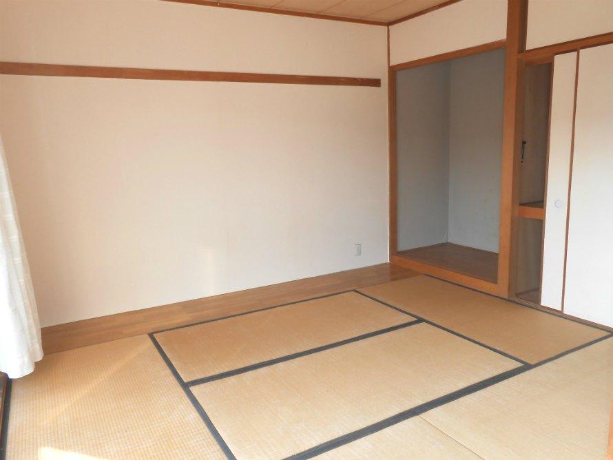 Other introspection. Alcove of a Japanese-style room 6 quires (November 2013) Shooting