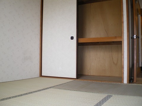 Other room space. ● Japanese-style room ・ With closet ●