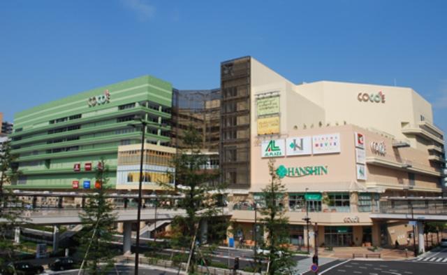 Shopping centre. 1407m to UNIQLO COCOE Amagasaki shop