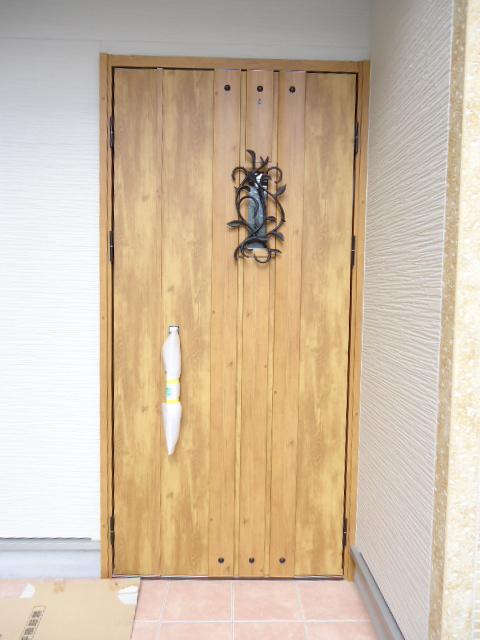 Entrance. Parking two Allowed, LDK15.5 tatami mats or more, 2 family houseese-style room, Barrier-free, Measures to conserve energy, 2 along the line more accessible, System kitchen