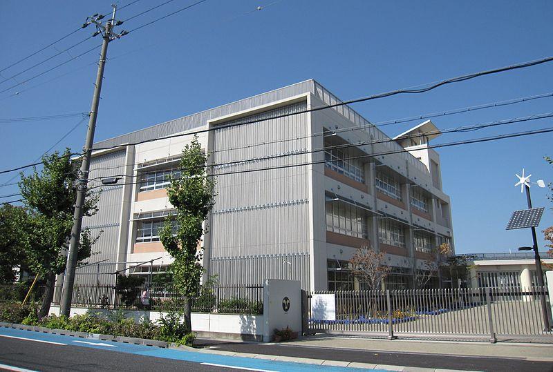 Primary school. 603m until the Amagasaki Municipal Amagasaki North Elementary School