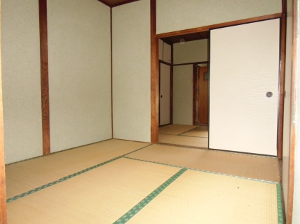 Living and room. Japanese-style room 1