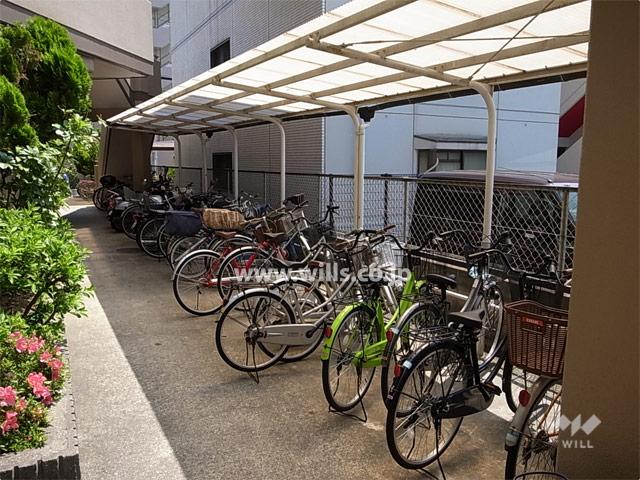 Other common areas. Bicycle-parking space