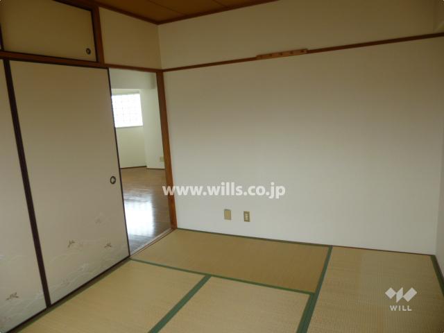 Non-living room. Japanese-style room 6 quires