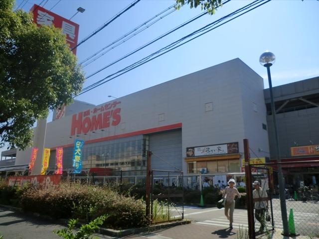 Home center. 1385m until Shimachu Co., Ltd. Holmes Amagasaki shop