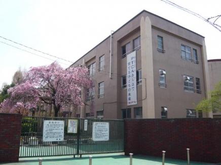 Primary school. Amagasaki Municipal Nishi Elementary School up to 423m