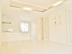 Living. It will be photos of the company's model house.  Interior specification can be changed! ! 