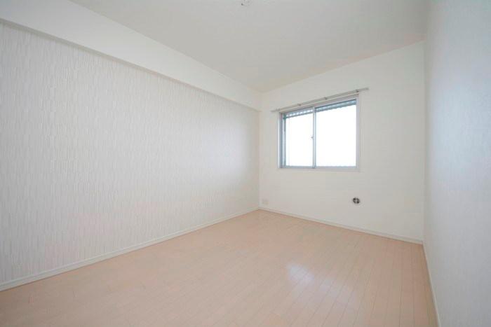 Non-living room
