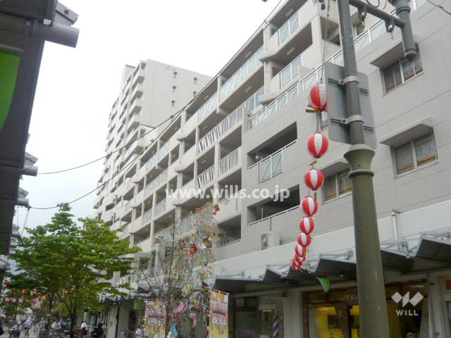 Local appearance photo. Aming Shioe East A3 buildings of appearance (from the northwest)