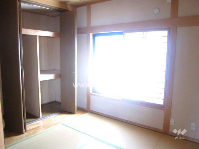 Non-living room. Second floor Japanese-style room  ※ Heisei time 25 July 11, Renovation before