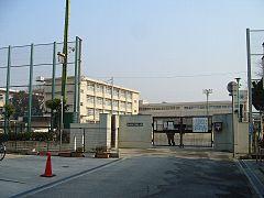 Primary school. 147m until the Amagasaki Municipal Shimosakabe Elementary School