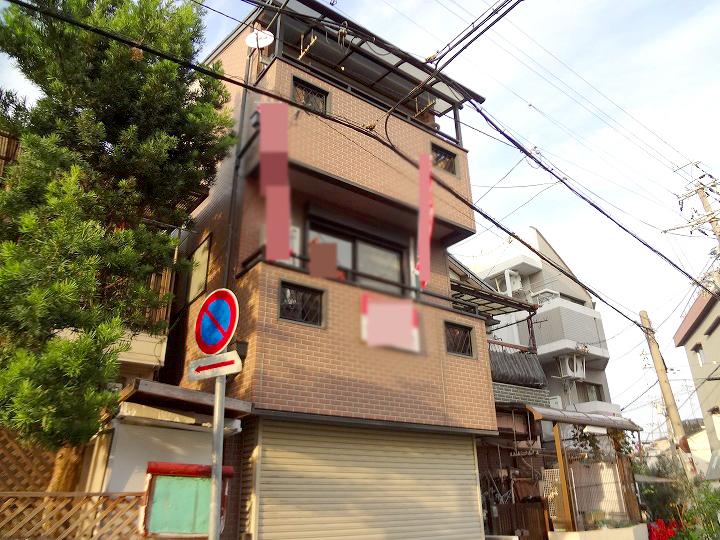 Local appearance photo. Loft room ・ It is equipped with a attic storage, Storage capacity is also abundant.