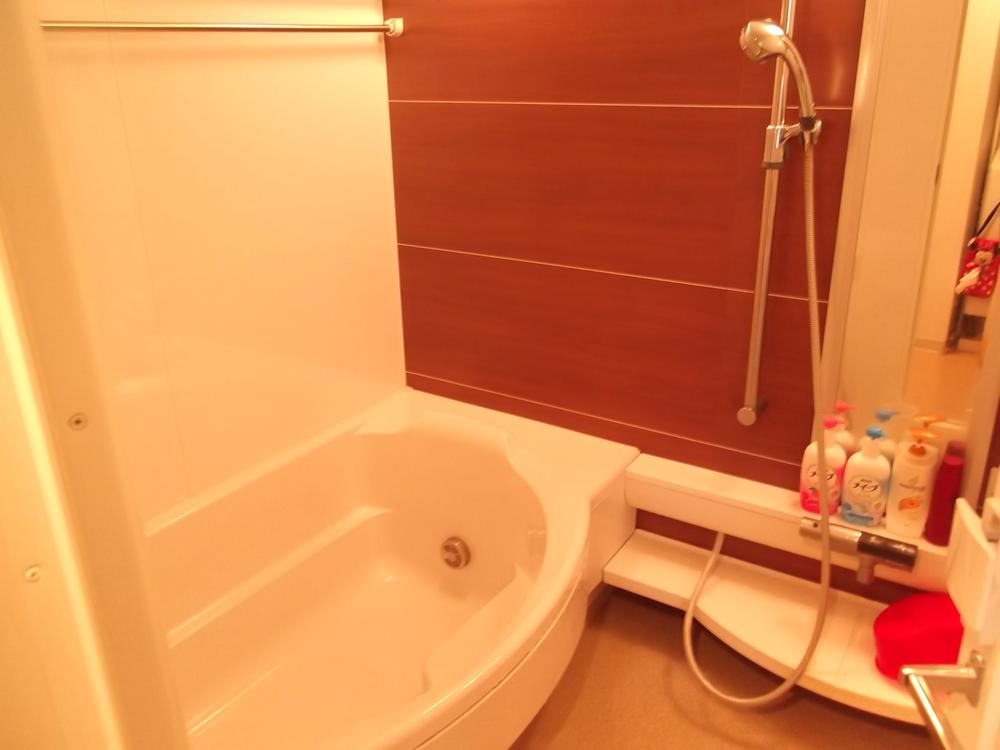 Bathroom. Indoor (September 2013) Shooting