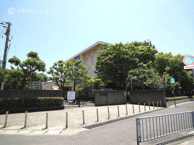 Primary school. 353m until the Amagasaki Municipal Sonoda North Elementary School