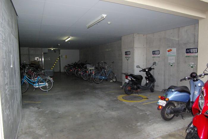 Other common areas. Bike shelter