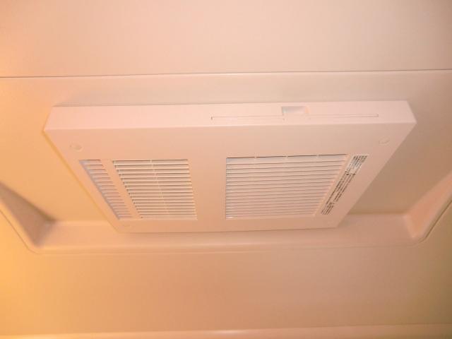 Cooling and heating ・ Air conditioning. Room Dried Allowed, Bathroom heating dryer (with fan)