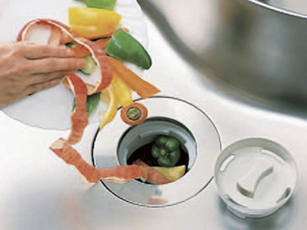 Disposer] To process the garbage to the speedy, Disposer (same specifications). Always clean and keep the kitchen