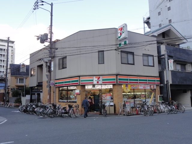 Convenience store. Eleven Amagasaki Tachibana Station store up to (convenience store) 264m