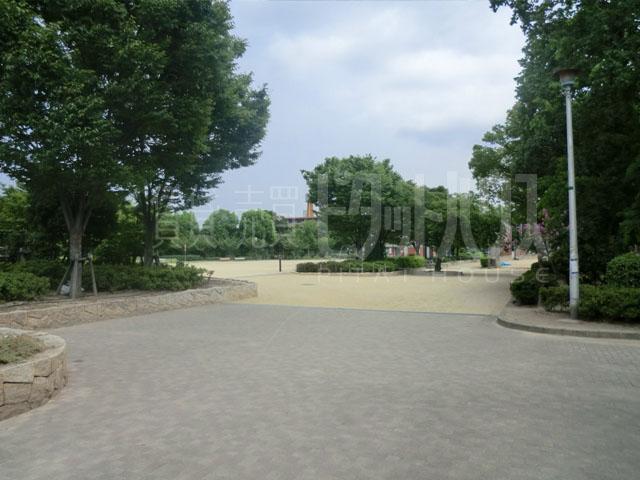 park. 200m to Yomogawa park