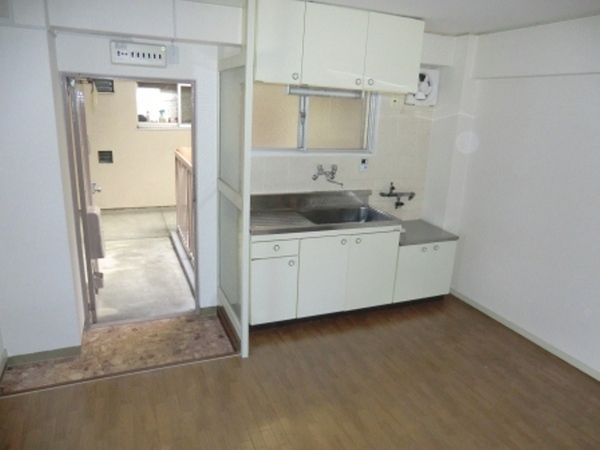 Living and room