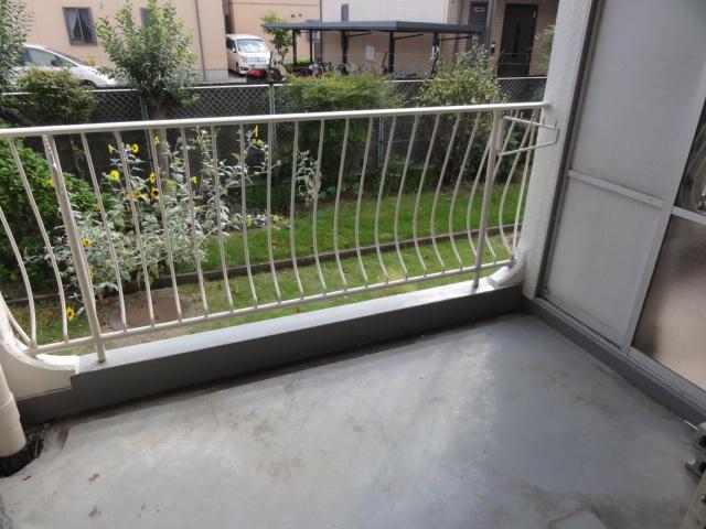 Balcony. Indoor (10 May 2013) Shooting