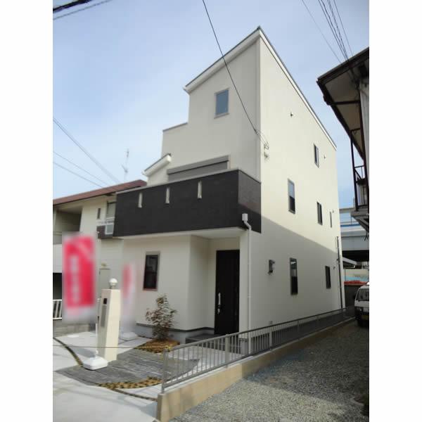 Local appearance photo. Local (April 2013) Shooting