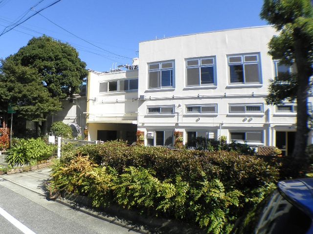 kindergarten ・ Nursery. Ashiya City Nishiyama kindergarten (kindergarten ・ 288m to the nursery)