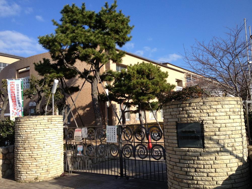 Primary school. Ashiya 162m up to municipal Miyagawa Elementary School
