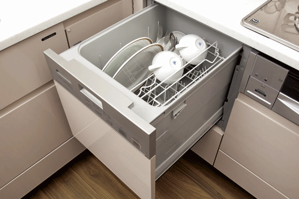 Kitchen.  [Dishwasher] It can be out the dishes in a comfortable position from the top, Slide type of dishwasher. Low-noise and energy-saving has been achieved ( ※ )