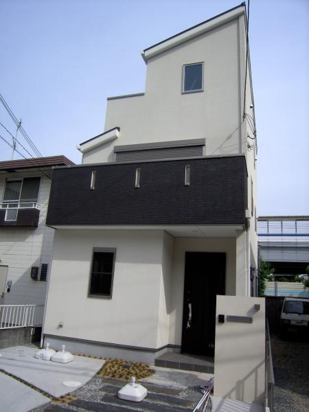 Local appearance photo. The completed local appearance