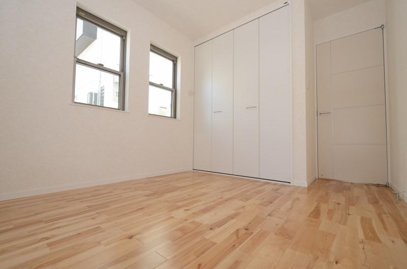 Non-living room. Indoor (June 2013) Shooting