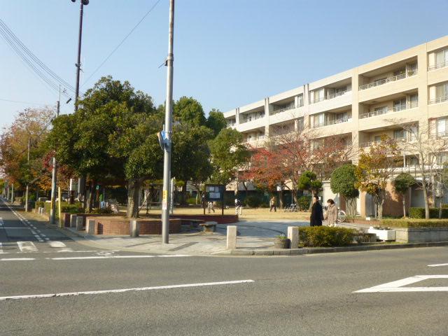 park. 80m to Kuregawa