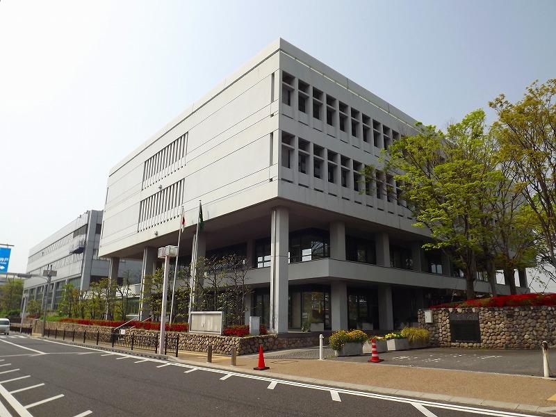 Government office. Ashiya 2514m to city hall