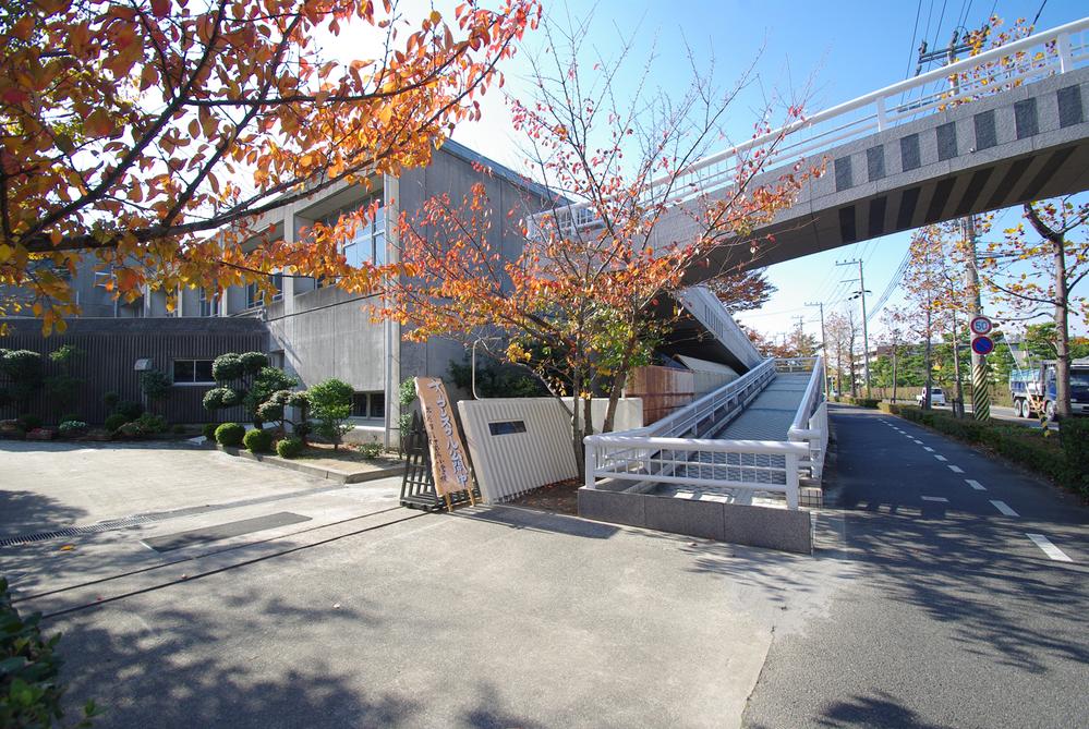 Other. Uchidehama a 1-minute walk from the elementary school