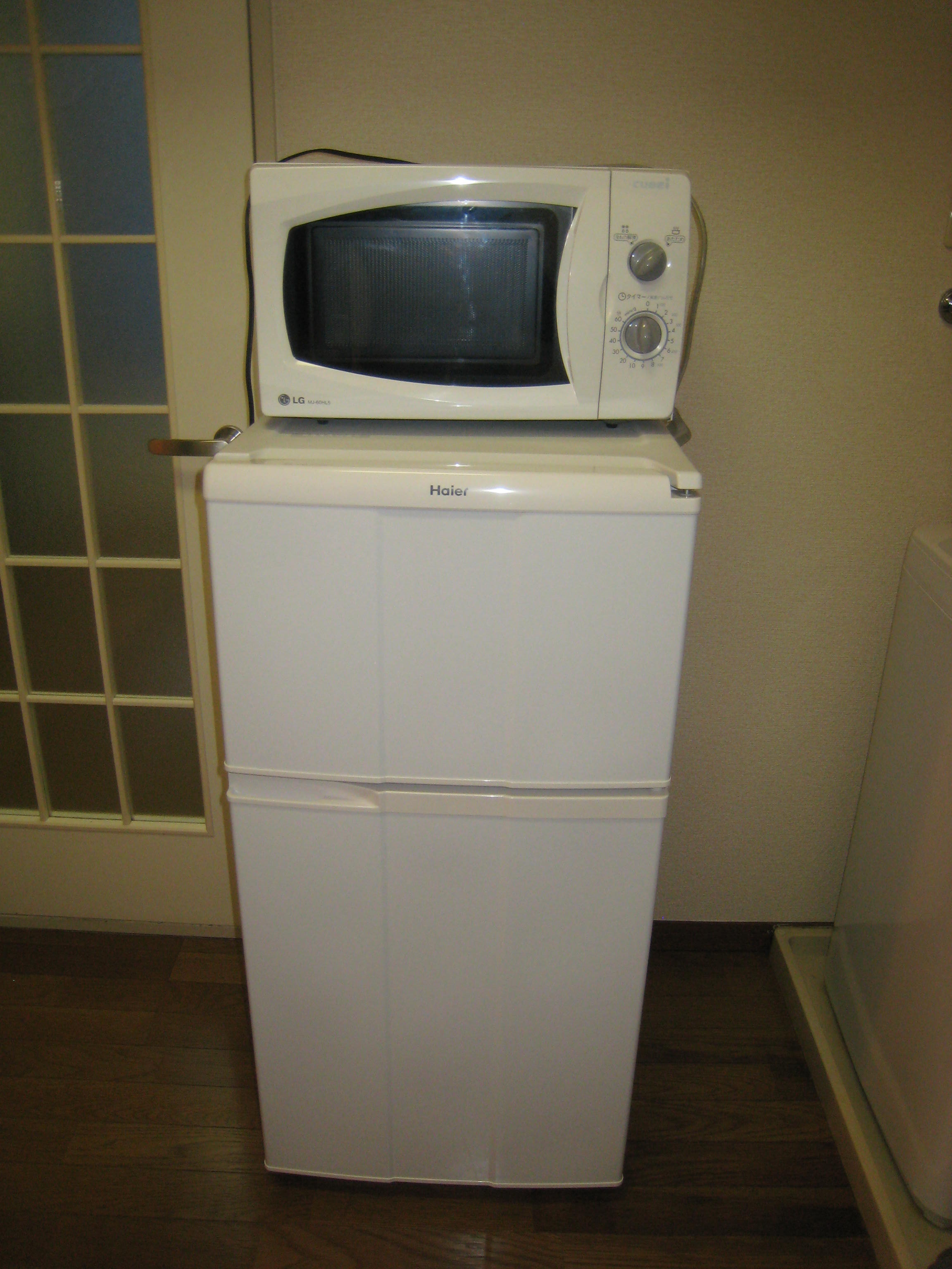 Other Equipment. range ・ refrigerator.