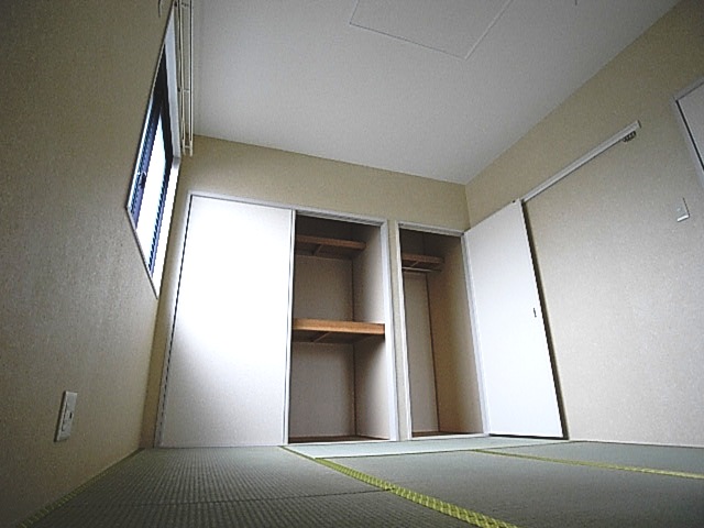 Other room space. It is a photograph of 102, Room