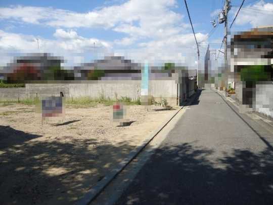 Local land photo. Shooting from the southeast side. 