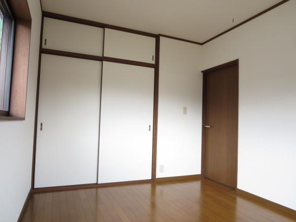 Non-living room. Second floor 6 Pledge Western-style Cross Zhang Kawasumi