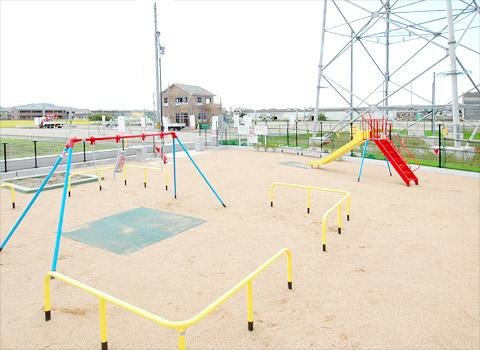 Other local. Also equipped park with playground equipment in the park! It teems with a smile of children every day. 