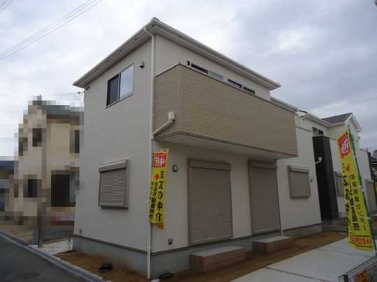 Local appearance photo. Shooting from the southwest side.