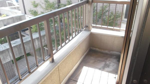 Balcony. 2 floor, south side veranda waterproof paint plan (renovation before photo)