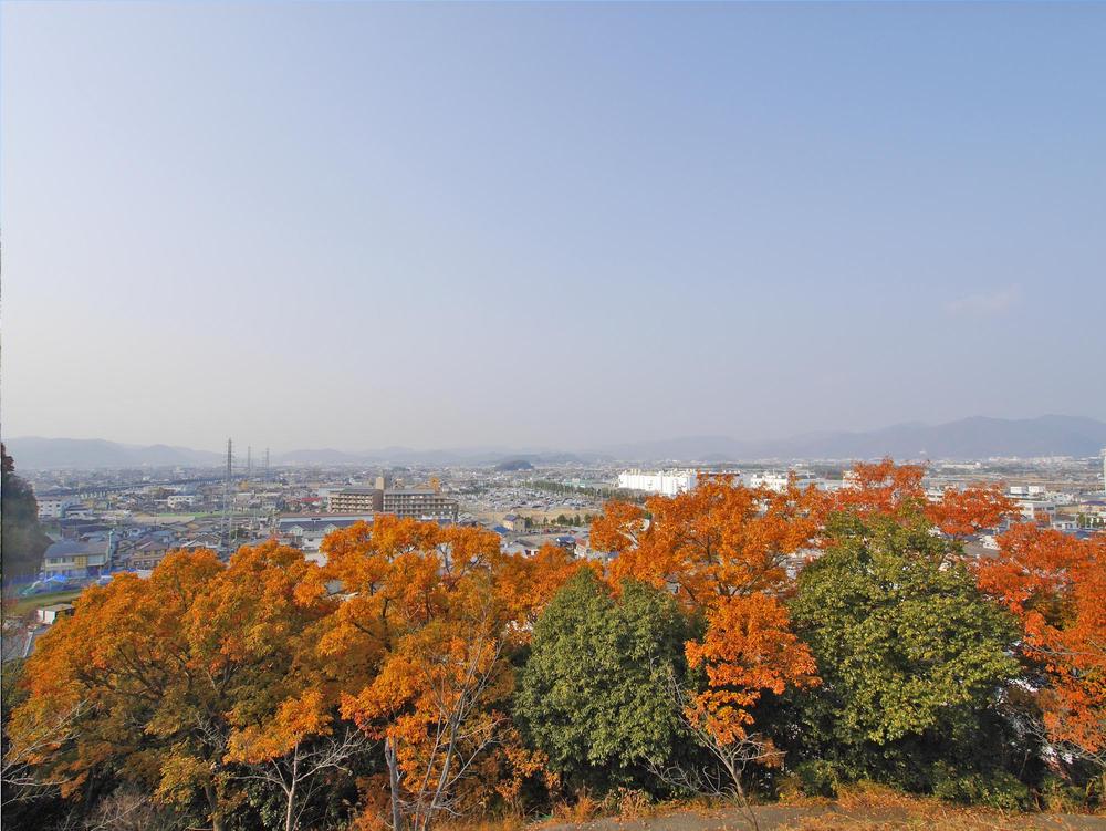 Other. A 5-minute walk of Taishiyama park. 