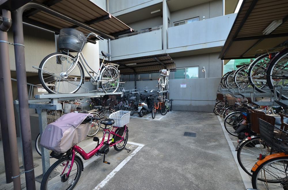 Other common areas. Bicycle photo