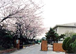 Junior high school. 676m to Itami Tatsunishi junior high school
