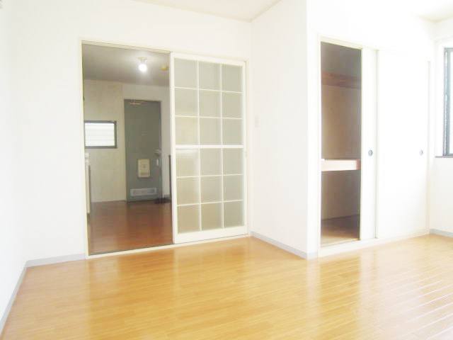 Other room space