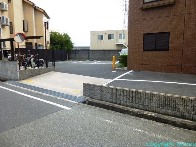 Parking lot