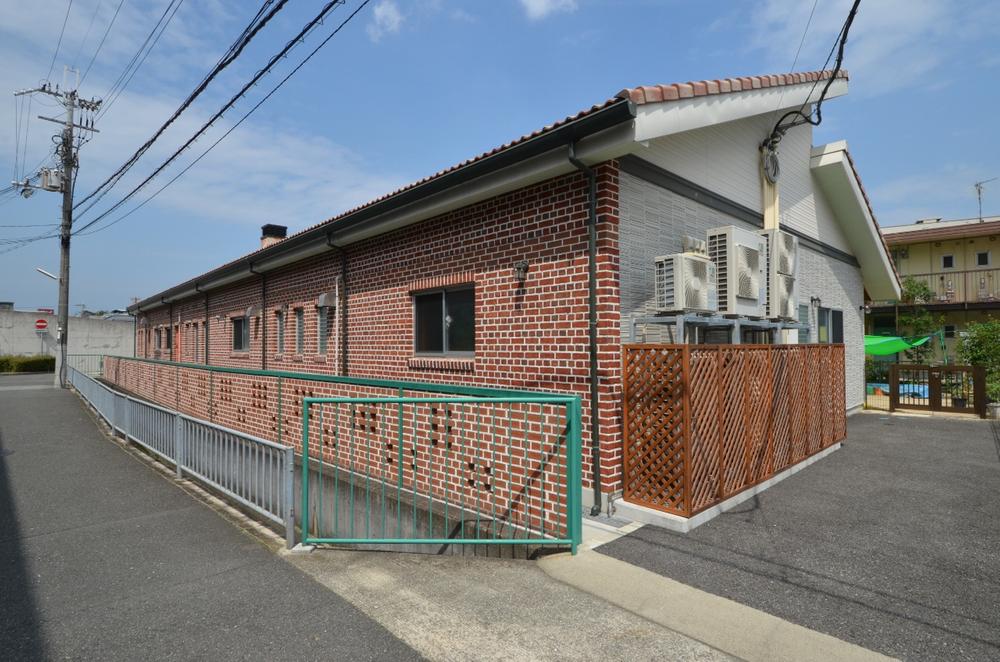 kindergarten ・ Nursery. 648m to Itami Kureseru nursery