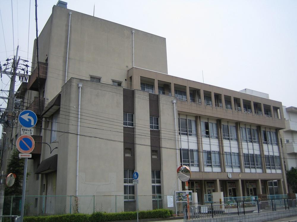 Primary school. 480m to Itami Koya-ri Elementary School
