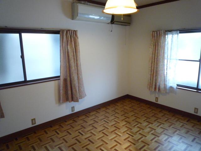 Non-living room