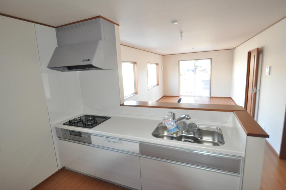 Same specifications photo (kitchen). The company construction cases